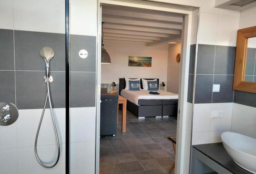 غرفة قياسية مطلّة علي الحديقة, B&b Veers Buuten