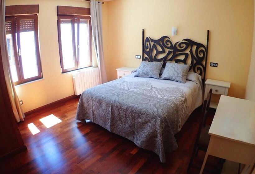 Номер Deluxe, Hostal Plaza Mayor