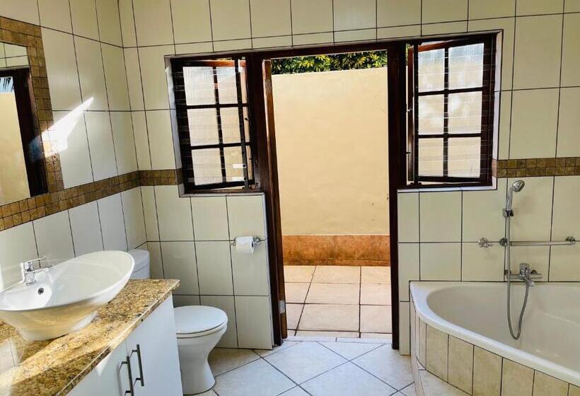 חדר סטנדרט עם מיטת קינג, Oyster Tide B&b