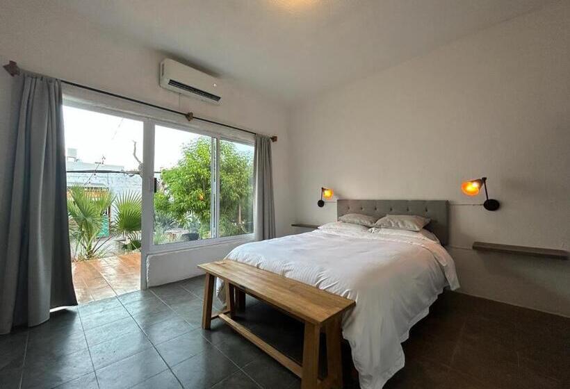 اتاق استاندارد, Esterito Hostel