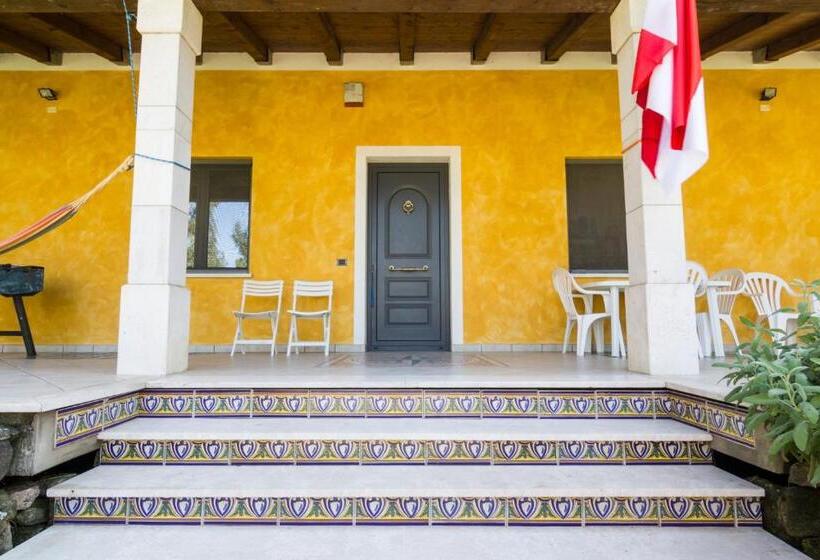 Номер Стандарт Вид на Сад, A Villa Ada B&b