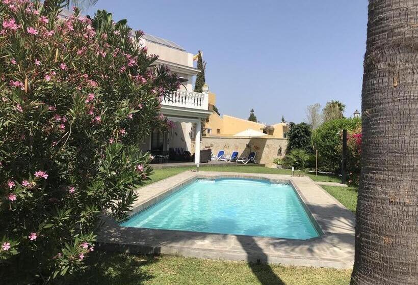 Номер Стандарт Трехместный, Villa Paraisos