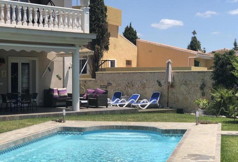 Четырехместный Номер Стандарт, Villa Paraisos