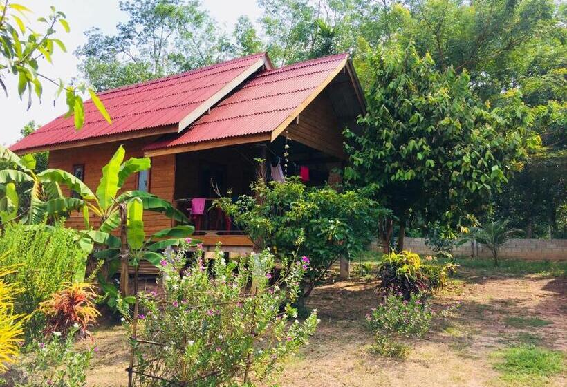 Бунгало Deluxe, Gardenhomeresortkohjum