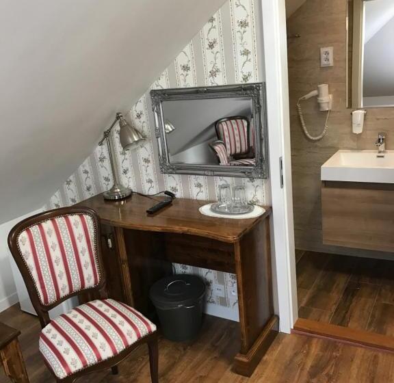 デラックスルーム, Centercity Apartments