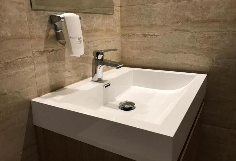 スーペリアトリプルルーム, Centercity Apartments