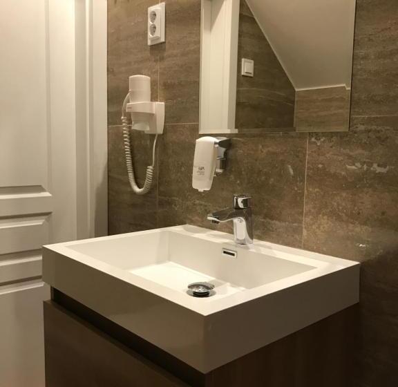 ガーデンビュースーペリアールーム, Centercity Apartments