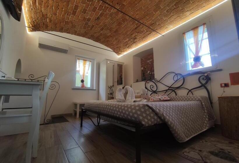 اتاق لوکس با تخت بزرگ, B&b Elfo Degli Ulivi