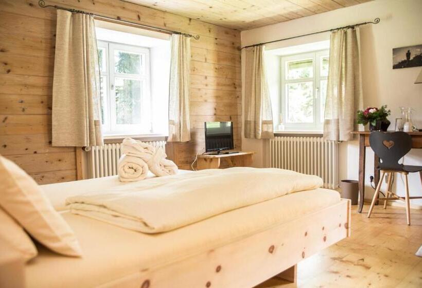 Номер Стандарт Вид на Сад, Landhaus Alger