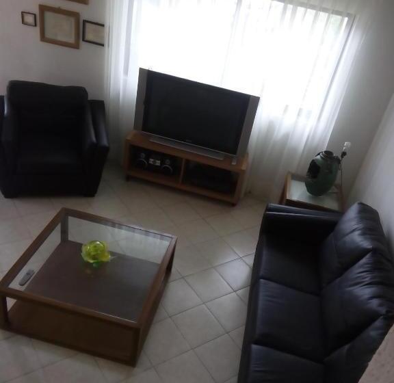 Chambre Standard avec Terrasse, Delfin B&b