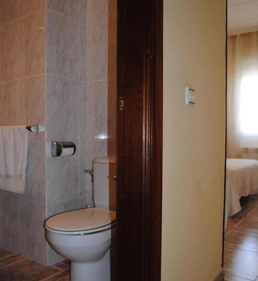 Номер Стандарт, Hostal ávila