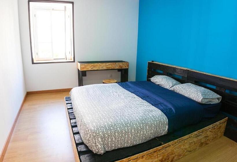 Номер Deluxe, The Pallet   Guest House