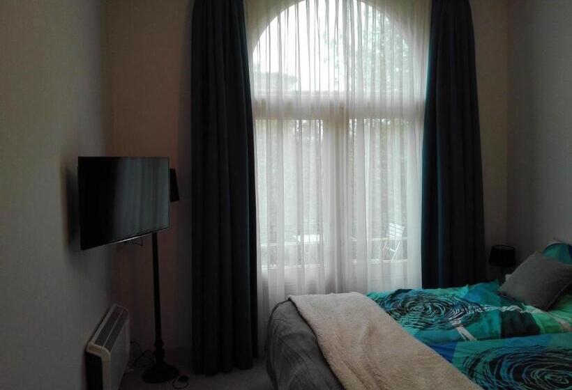 Номер Стандарт с Балконом, City Lodge Stay A While