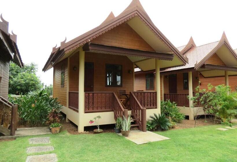 ガーデンビューのスタンダードバンガロー, Pongsin Resort