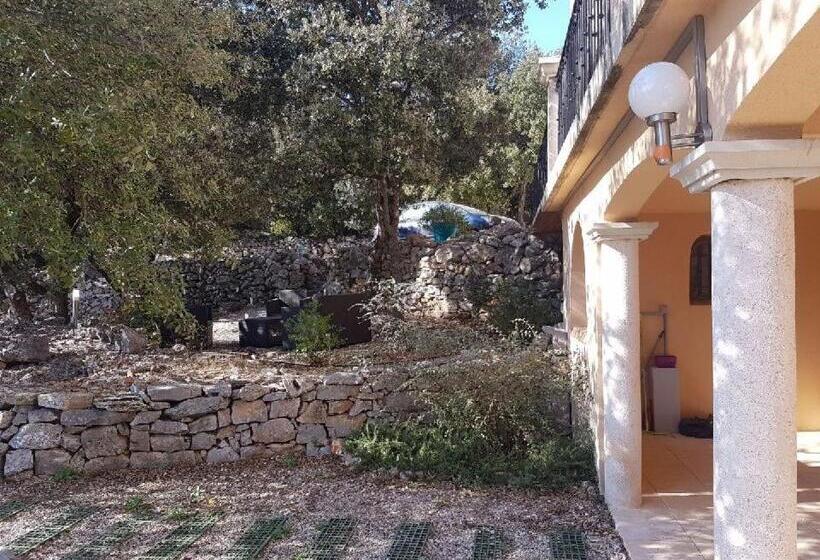 Escritório Superior, Villa Asunda B&b Spa & Sauna, Chambres D Hôtes