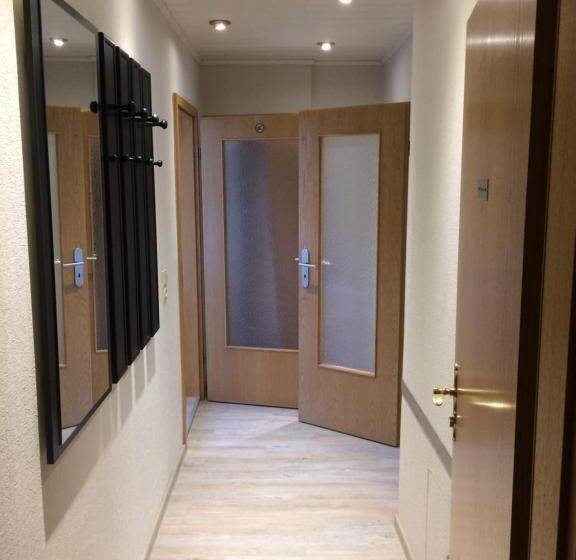 Апартаменты 1 Спальня с Балконом, Pension Hönel Hof Bad Schandau