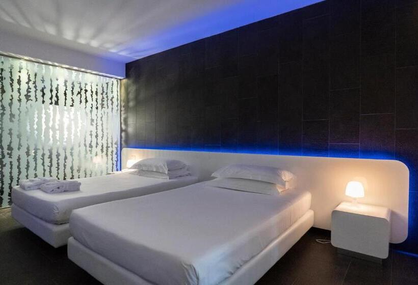 Номер Стандарт с Балконом, A Point Porto Ercole Resort & Spa