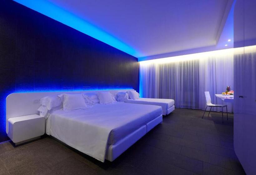 Трехместный Номер Superior, A Point Porto Ercole Resort & Spa