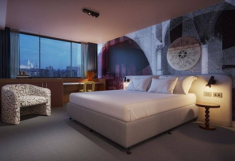 جناح مطل على المدينة, Indigo Sydney Potts Point, An Ihg