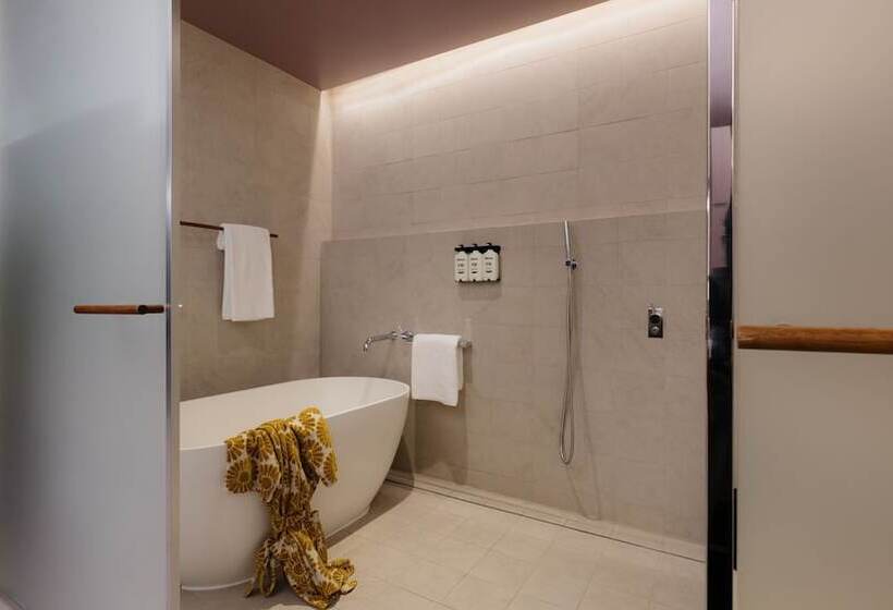 جناح مطل على المدينة, Indigo Sydney Potts Point, An Ihg