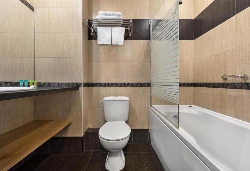 Quarto Familiar Comunicado, The Balkan Jewel Resort, Trademark Collection By Wyndham