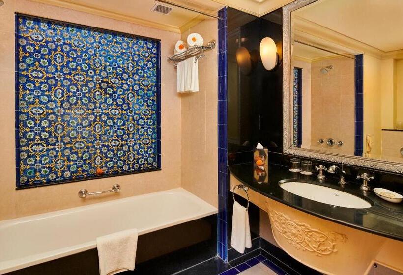 Номер Deluxe Кровать Кинг, The Ummed Jodhpur Palace Resort & Spa