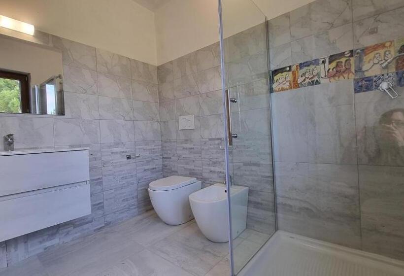 Апартаменты 2 Спальни, Il Piccolo Carro Apartments