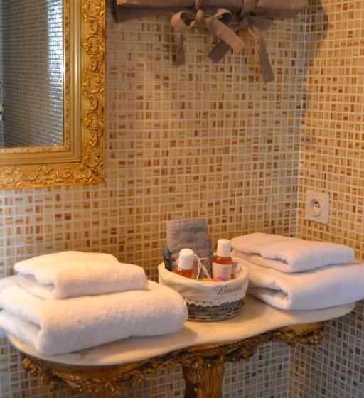 Family Suite, Château De Peufeilhoux