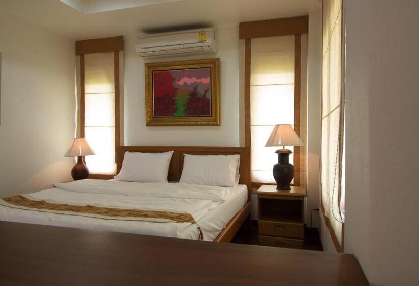 Номер Deluxe с Балконом, Thaihome Resort