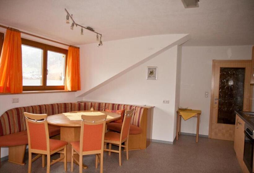 Апартаменты 4 Спальни, Ehstandhof