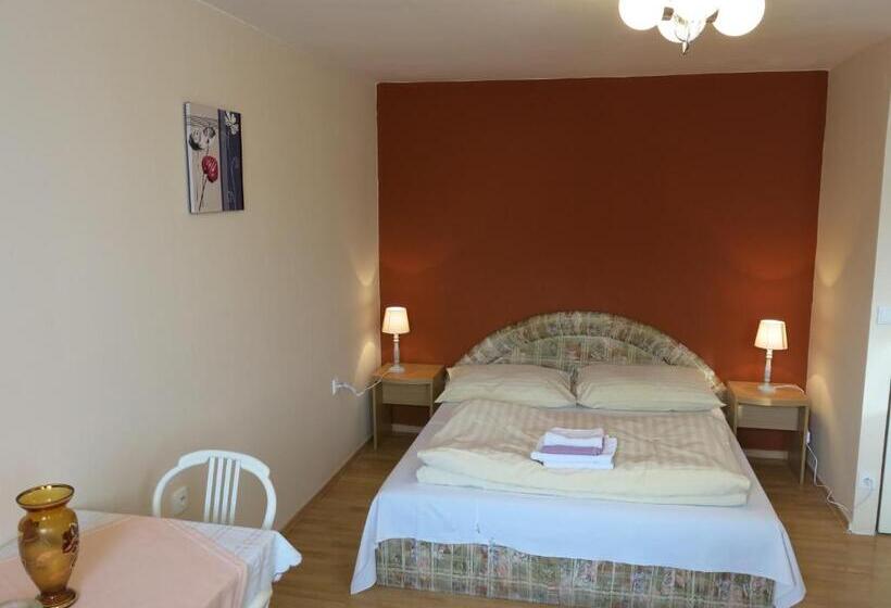 Люкс, Apartmány Sedmikráska