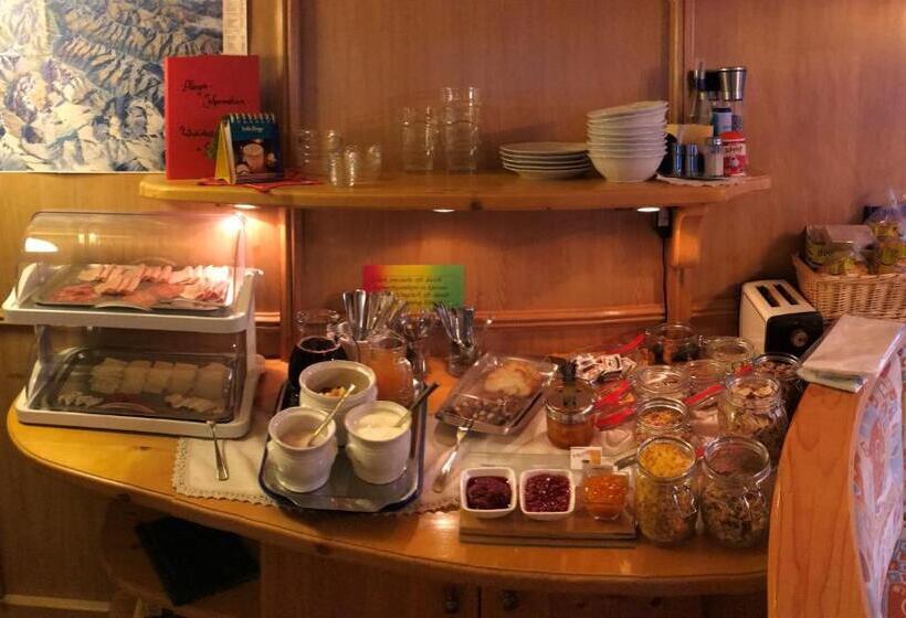 スタンダードトリプルルーム, Gästehaus Steinerhof