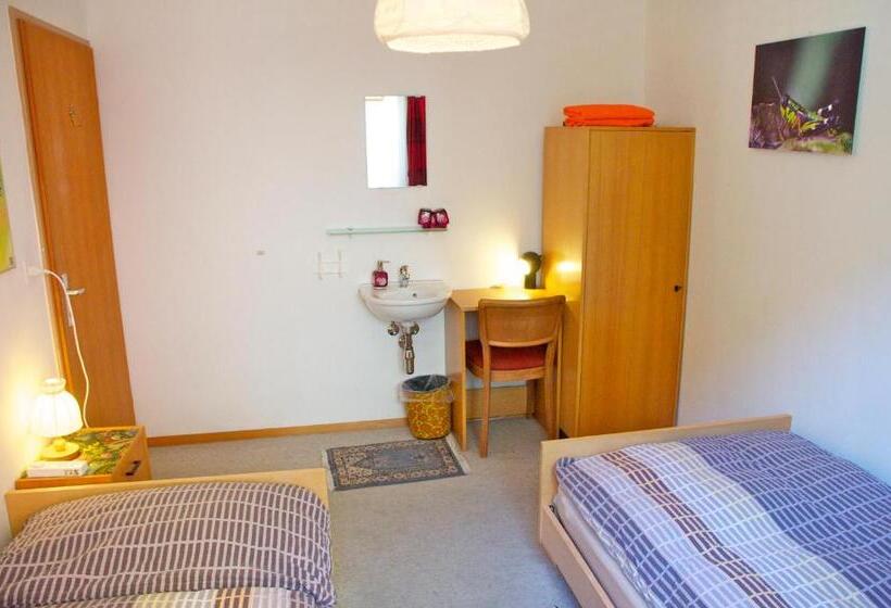 آپارتمان 3 خوابه, B&b St Moritz