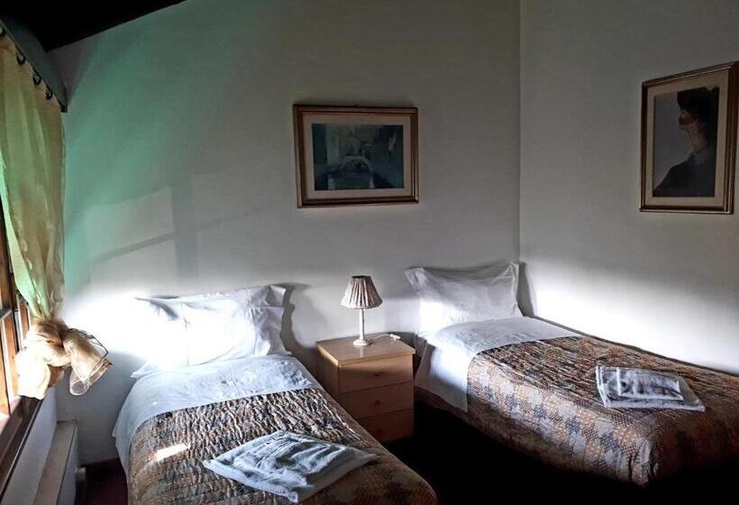 1 Bedroom Penthouse Apartment, Biogarden