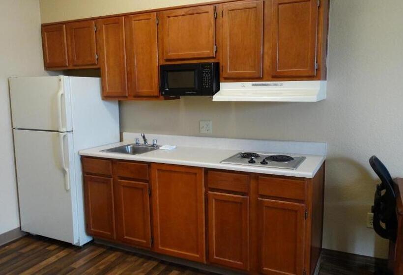 Студия Стандарт, Extended Stay America Suites  Dallas  Frankford Road