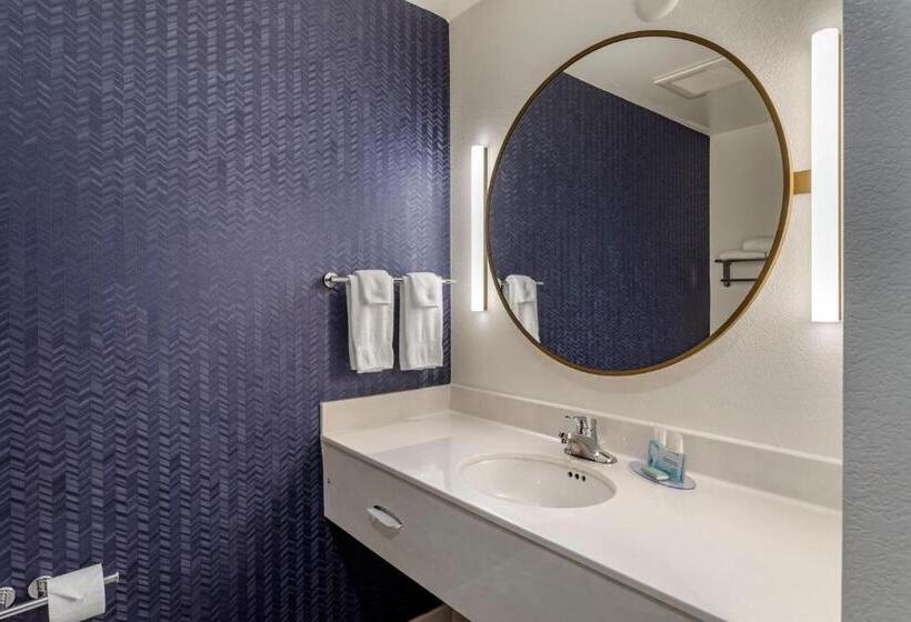 Стандартный Номер Кровать Кинг, Fairfield Inn & Suites Cherokee