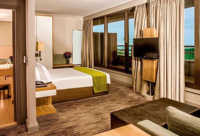 سوییت, Garden Court Umhlanga