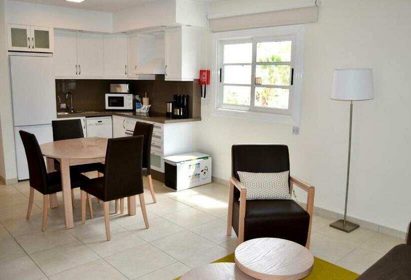 Апартаменты 1 Спальня, Sunset Harbour Club