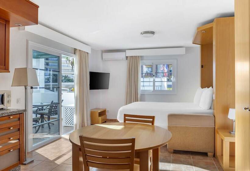 Студия Стандарт, Sunset Harbour Club