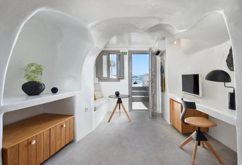 Люкс с гидромассажем, Filotera Suites