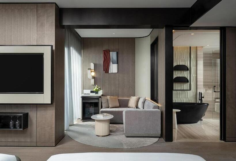 اتاق استاندارد با تخت بزرگ, Intercontinental Shanghai Harbour City, An Ihg