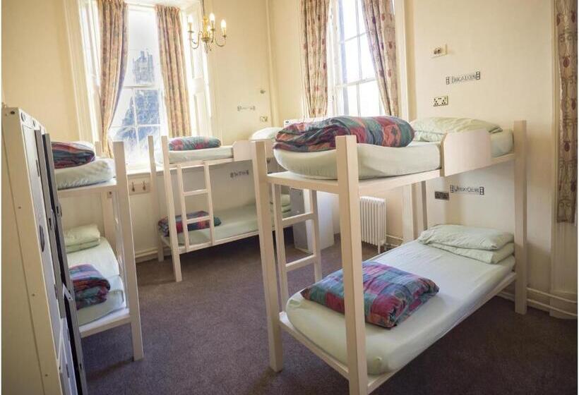 Кровать в Общей Комнате, Castle Rock Hostel   Adults Only