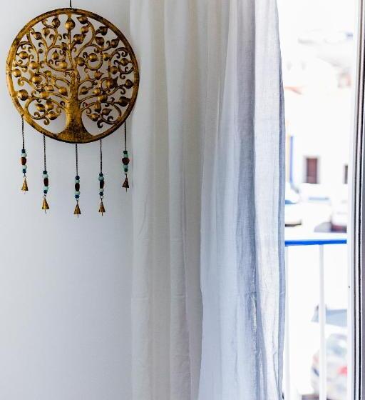 Quarto Estandar Banheiro Compartilhado, Sandhi House  Yoga & Wellness