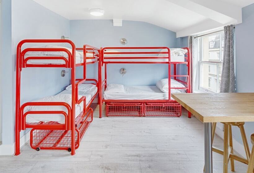 ルームシェアのワンベッド, Astor Kensington Hostel