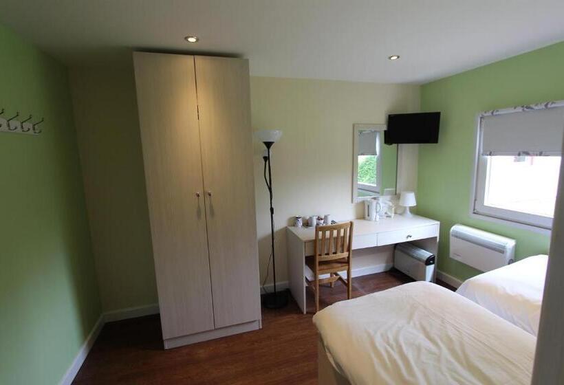 Номер Стандарт, Primelodge Doncaster