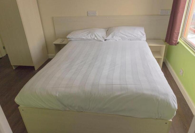 Номер Стандарт, Primelodge Doncaster