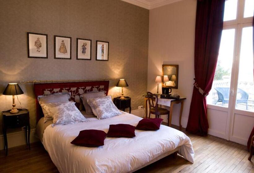 Номер Стандарт с Террасой, Le Manoir De Crisolles