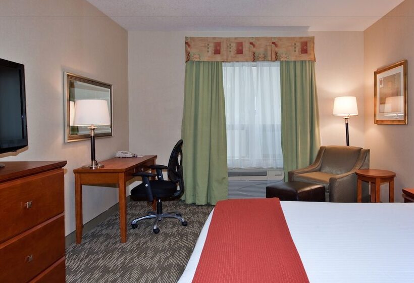 스탠다드 룸, Holiday Inn Express Hotel & Suites Edmonton South, An Ihg