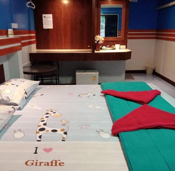 Номер Стандарт, Mom Boutique Railay