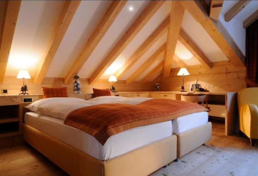 Quarto Estandard Vista Montanha, Albris